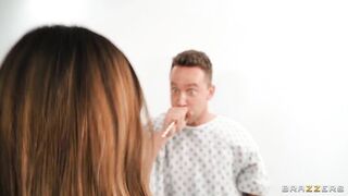 Hump and Splash the Nurse / Brazzers