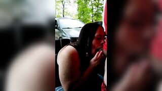 Alabama_couple256 cougar Deepthroats public inside the Parking Lot so everyone can watch