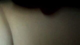 slowly waking up my wifey for a late night jizzed