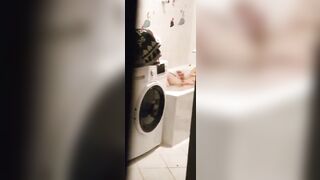 Freundin beim Baden heimlich gefilmt