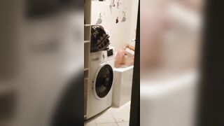 Freundin beim Baden heimlich gefilmt