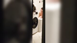 Freundin beim Baden heimlich gefilmt