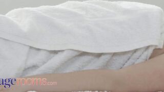 Grind Rooms Pussy eating lesbian Sybil Kailena