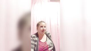 High AF Lusty cougar Talks Porn