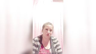 High AF Lusty cougar Talks Porn