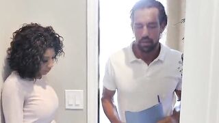 Repair Man Makes Black milf Forget About Her Broken Self