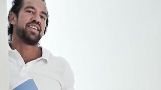 Repair Man Makes Black milf Forget About Her Broken Self