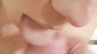 Lesbo got Sperm on the Face for a Bet, Cum Shoot Facial