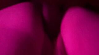 Albino Cunt Creaming and Squirting 