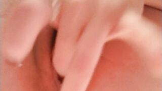 Secretly Finger Bang myself