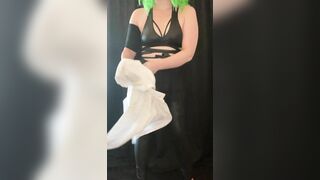 Beauty Fat Booty Alt Emo PAWG with Amazing Tiny Perky Boobies Peels