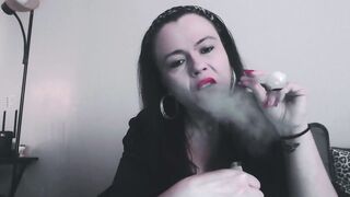 Tweaked milf Sensualizes Sex and Plays with her own Twat Finger the