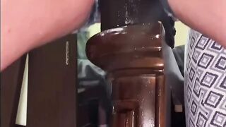 milf Squirting on XL King Penis