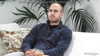 Big Boobed Stepmom Reagan Foxx has quick sex with Stepson