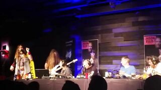 GOAT and your MILF : double penetration Live into Austin, TX on the