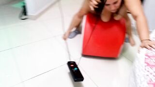 But how Rich this Male Fucks Me!, Pero que Rico me Folla