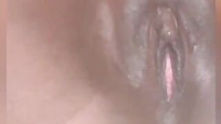 Rubbing on my Juicy Soak Vagina