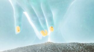 Dirty 18 cunt with mouth Quickly Finger Fucked Snatch nd Gets an Orgasm Soak Vagina