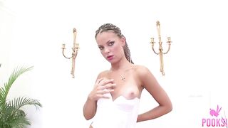 Tanned Goddess Avery U Spreads Her Fishnet-Clad Legs For A