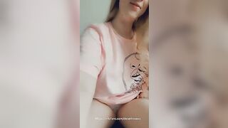 Twerking and Squirting Long Ass Women!