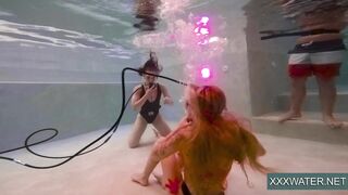 Jane and Minnie Manga Swim Nude inside the Pool