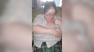 Sucking Off on my own Nipples then I Rub my Cunt till I