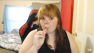 BBW Deepthroats a Sucker