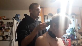 Baldbabey Gets a Haircut inside Panties