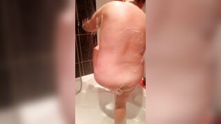 BBW goes to take a Shower before Sex