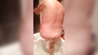 BBW goes to take a Shower before Sex