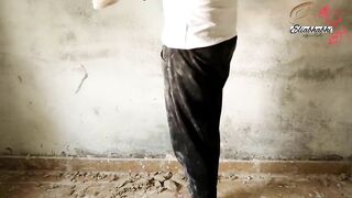fucking with laborer while doing housework (Full HD)