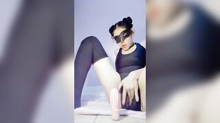 Succubus Seduces with Sex Toy and Squirts for first Time