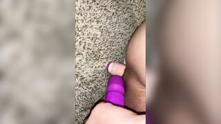 babe Young milf / Boned Toy/ Pounded Long Dick/ Cum into her