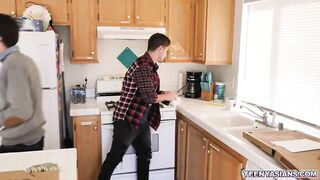 Turned On men Jay Romero and Rion King ordered a pizza