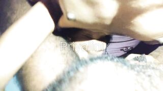 Sri Lankan Spa sluts Priyalini Live Cum Eating