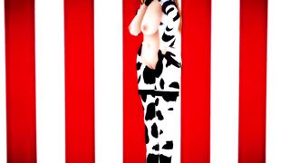 Mmd Bismarck Cow bimbos Outfit and Bald Snatch Fap Challenge during Outdoors