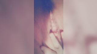 Needy Bimbo Massage her Chubby Soak Twat