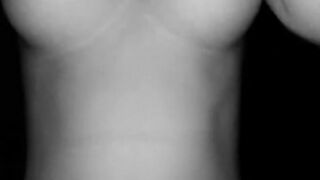 Bombshell Ride a Long Dick and Moans Loudly