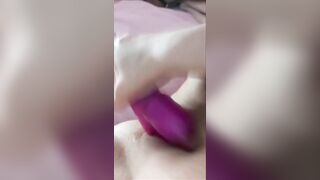 Hottie cougar Fucking herself with a Sex Toy.