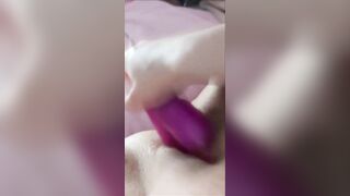 Hottie cougar Fucking herself with a Sex Toy.