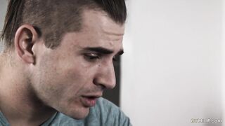 Slutty Stepmom Sovereign Syre Wants Jizzed From Her Stepson