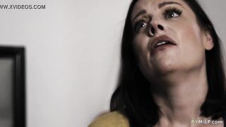 Slutty Stepmom Sovereign Syre Wants Jizzed From Her Stepson