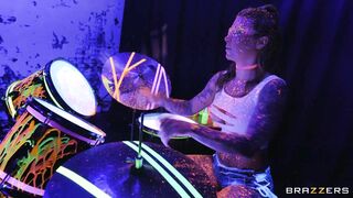 Bang the Drummer / Brazzers