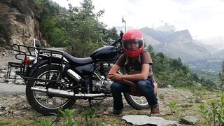 Took a Brake on the Road to Pissing 1080HD