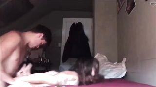 Guy fucking her snatch hard from behind