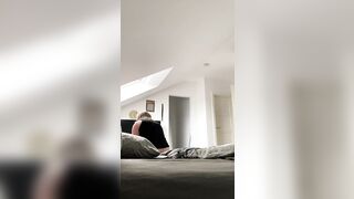 Milf totally What wifes do when nobody is there