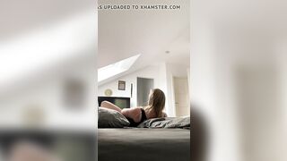 Milf totally What wifes do when nobody is there