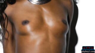 Ebony milf Bae Ana Foxxx naked dance and showing off