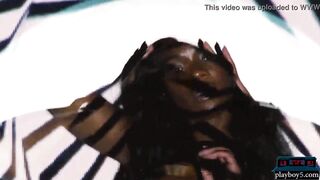 Ebony milf Bae Ana Foxxx naked dance and showing off