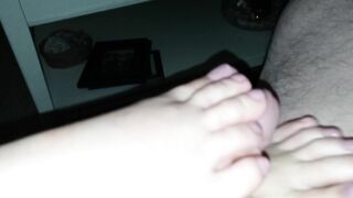 Turf Job for BigSexxxi Cum on my Toes